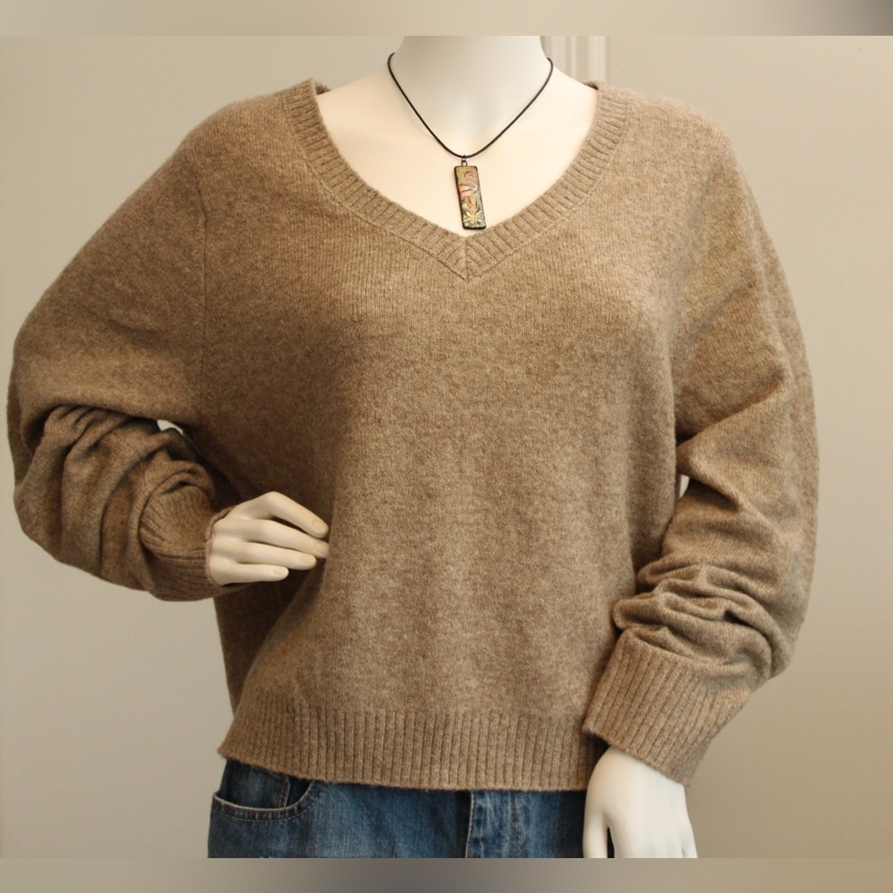 American Eagle Cozy Soft Relax Long Sleeve V-Neck Pullover Women's Sweater Sz XL - Picture 4 of 10